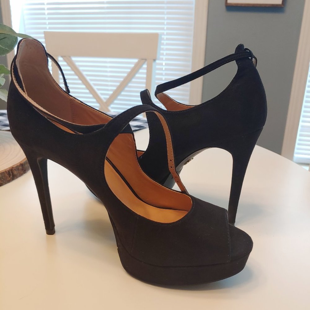 Thalia Sodie strap heels size 9